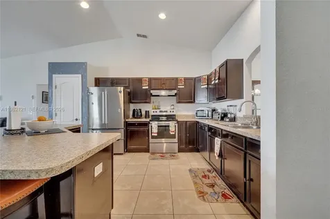1317 Conch Key Lane Davenport FL 33837