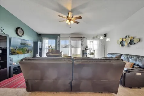 1317 Conch Key Lane Davenport FL 33837
