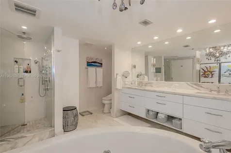19707 E Turnberry Way Aventura FL 33180