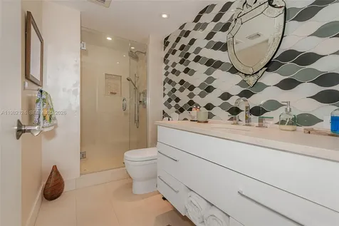 19707 E Turnberry Way Aventura FL 33180