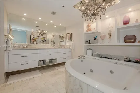 19707 E Turnberry Way Aventura FL 33180