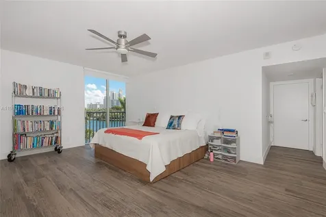 19707 E Turnberry Way Aventura FL 33180