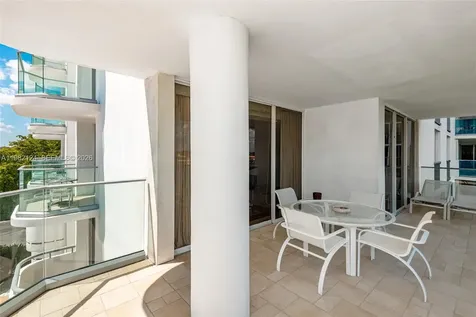 19707 E Turnberry Way Aventura FL 33180