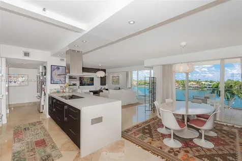19707 E Turnberry Way Aventura FL 33180