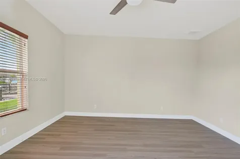 1414 NE 2nd Terrace Cape Coral FL 33909