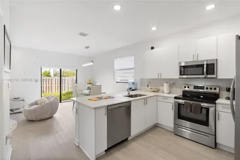 28500 SW 133rd Path Homestead FL 33033