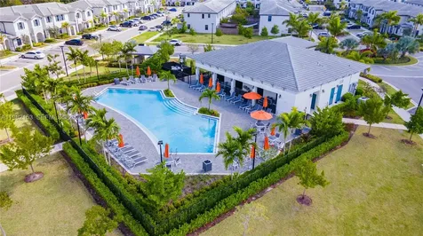28500 SW 133rd Path Homestead FL 33033