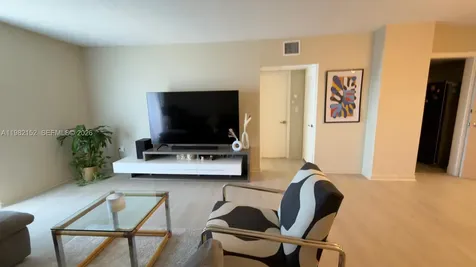 400 Kings Point Drive Sunny Isles Beach FL 33160