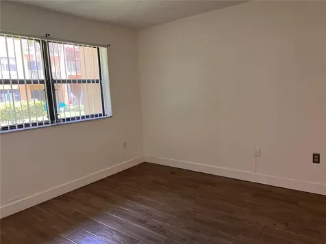 15610 SW 80th Street Miami FL 33193