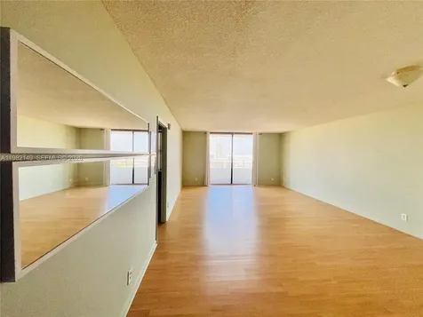 2500 Parkview Drive Hallandale Beach FL 33009