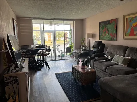 9900 Sunrise Lakes Boulevard Sunrise FL 33322
