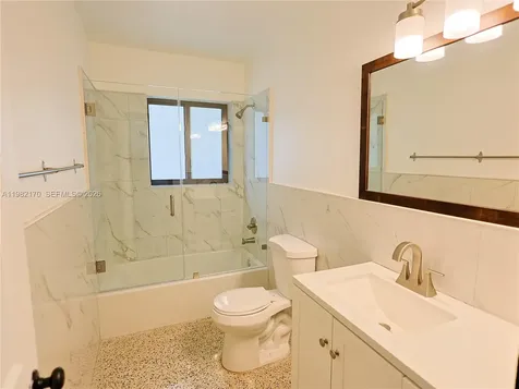 9460 Martinique Drive Cutler Bay FL 33189
