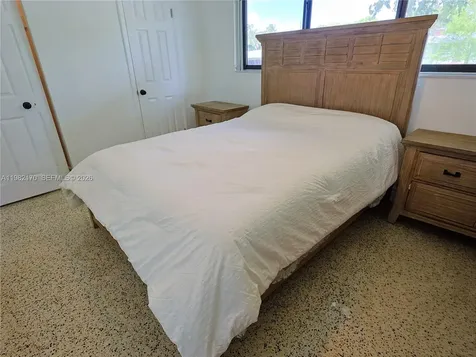 9460 Martinique Drive Cutler Bay FL 33189