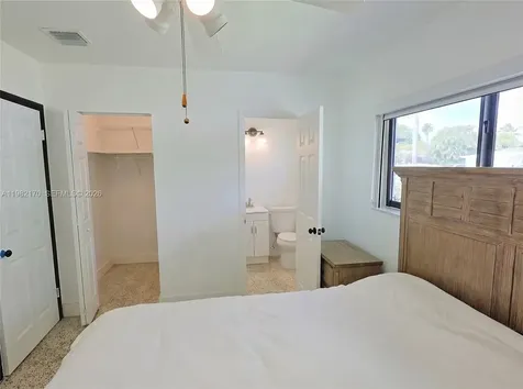 9460 Martinique Drive Cutler Bay FL 33189