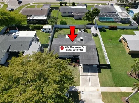 9460 Martinique Drive Cutler Bay FL 33189