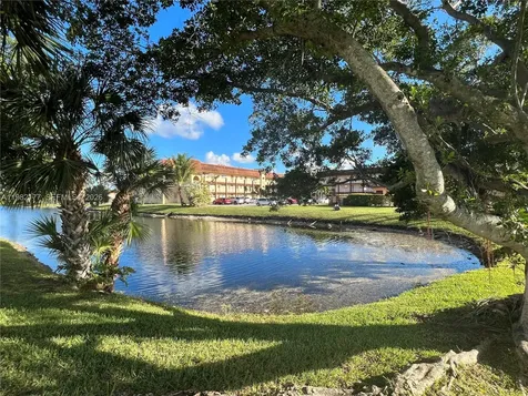 8595 Sunrise Lakes Boulevard Sunrise FL 33322