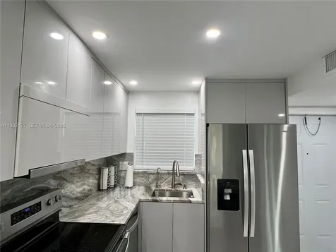 8595 Sunrise Lakes Boulevard Sunrise FL 33322