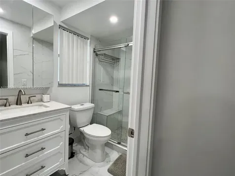 8595 Sunrise Lakes Boulevard Sunrise FL 33322