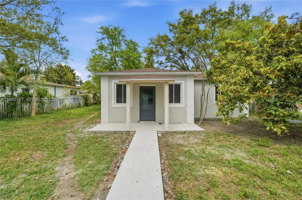 513 NW 99th Street Miami FL 33150