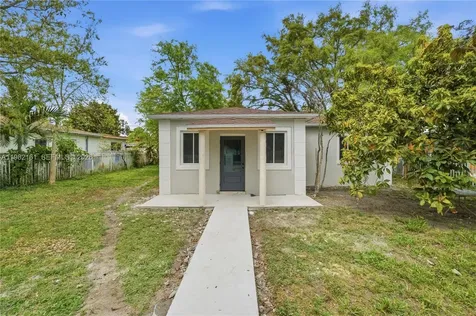513 NW 99th Street Miami FL 33150