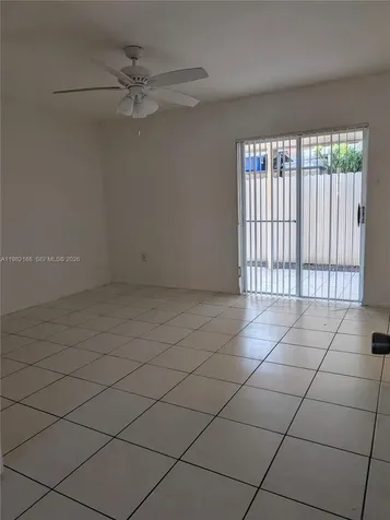 2485 W 76th Street Hialeah FL 33016