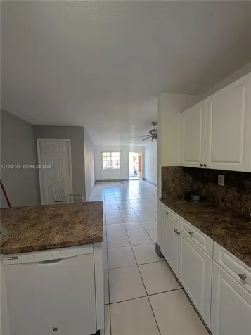 2485 W 76th Street Hialeah FL 33016