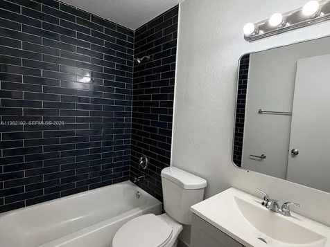 3720 NW 116th Terrace Sunrise FL 33323