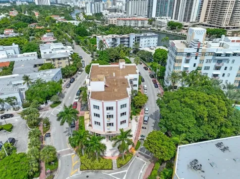 255 W 24th Street Miami Beach FL 33140