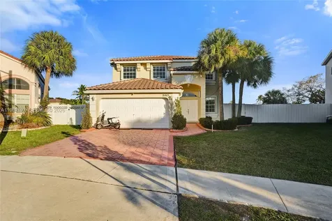 2163 NW 157th Lane Pembroke Pines FL 33028