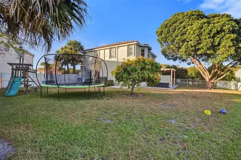 2163 NW 157th Lane Pembroke Pines FL 33028