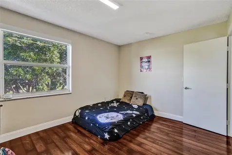 2163 NW 157th Lane Pembroke Pines FL 33028