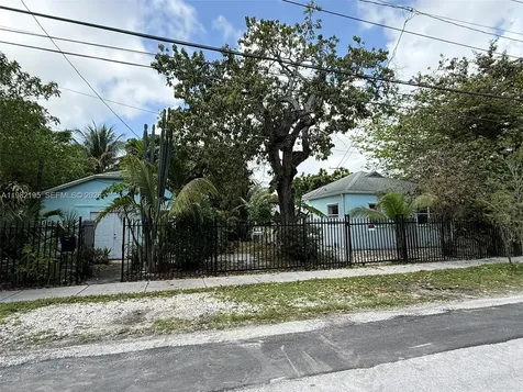 294 NE 57th Street Miami FL 33137