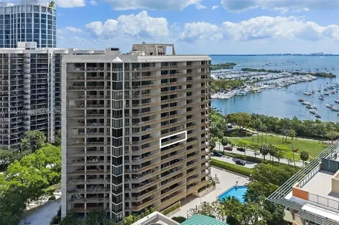 2901 S Bayshore Drive Coconut Grove FL 33133