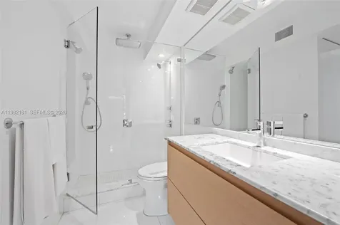 2901 S Bayshore Drive Coconut Grove FL 33133