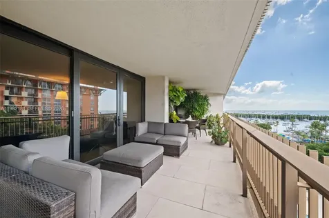 2901 S Bayshore Drive Coconut Grove FL 33133