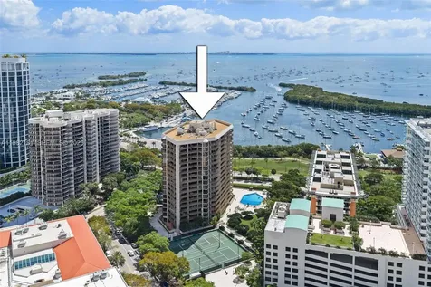 2901 S Bayshore Drive Coconut Grove FL 33133