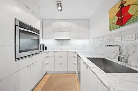 2901 S Bayshore Drive Coconut Grove FL 33133