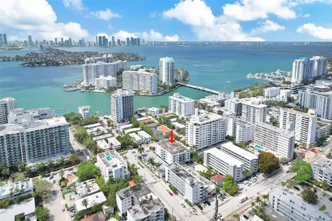 1605 Bay Road Miami Beach FL 33139