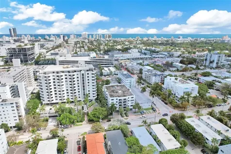 1605 Bay Road Miami Beach FL 33139