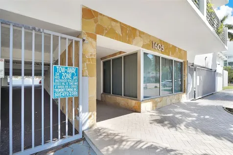 1605 Bay Road Miami Beach FL 33139