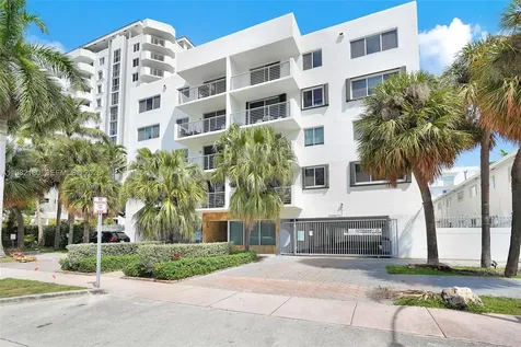 1605 Bay Road Miami Beach FL 33139