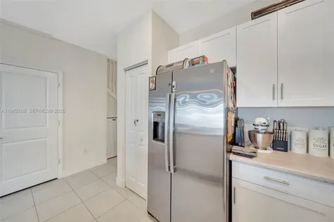 11295 W 34th Way Hialeah Gardens FL 33018