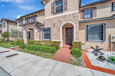 11295 W 34th Way Hialeah Gardens FL 33018
