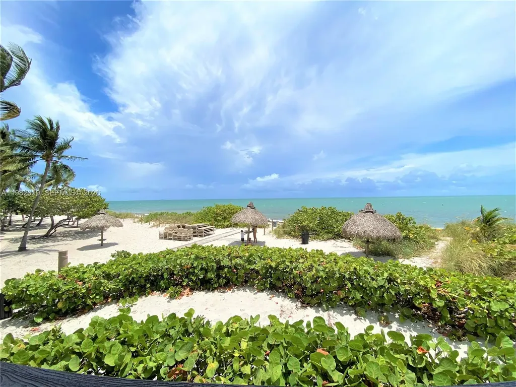 1121 Crandon Boulevard Key Biscayne FL 33149