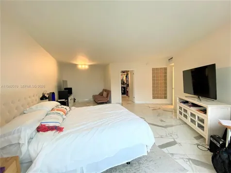1121 Crandon Boulevard Key Biscayne FL 33149