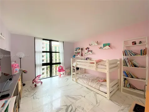 1121 Crandon Boulevard Key Biscayne FL 33149