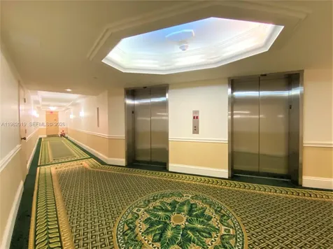 1121 Crandon Boulevard Key Biscayne FL 33149