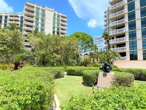 1121 Crandon Boulevard Key Biscayne FL 33149