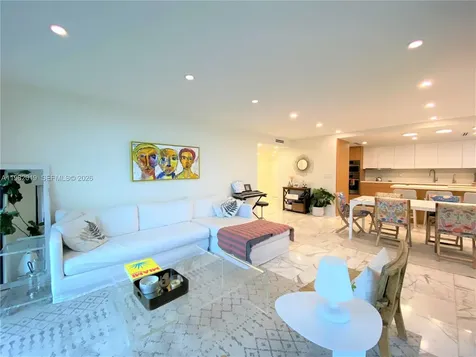1121 Crandon Boulevard Key Biscayne FL 33149