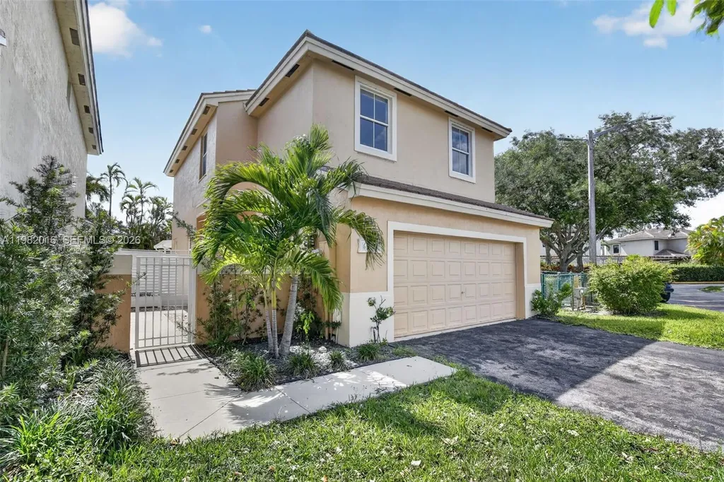 6955 SW 148th Lane Davie FL 33331